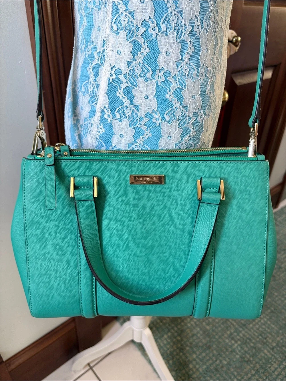 kate spade Satchel  crossbody bag, shoulder bag turquoise saffiano gold hardware